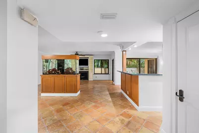 16 Via Lago, Boynton Beach, FL 33435 - Photo 6