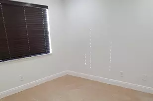 971 NW 122nd Terrace, Pembroke Pines, FL 33026 - Photo 10