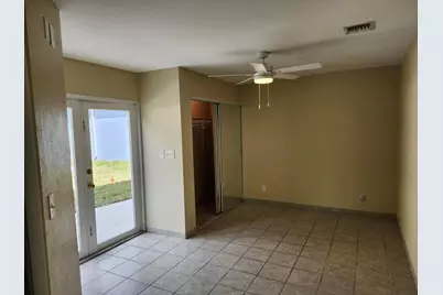 953 NE 34th Street, Oakland Park, FL 33334 - Photo 12