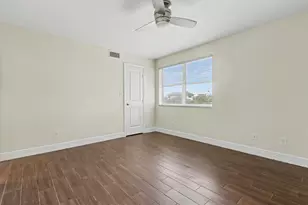 1250 SW 113th Terrace, Pembroke Pines, FL 33025 - Photo 32
