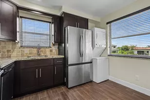 1250 SW 113th Terrace, Pembroke Pines, FL 33025 - Photo 18