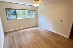 900 SW 142nd Ave, Pembroke Pines, FL 33027 - Photo 16