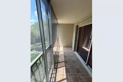 900 SW 142nd Avenue #202l, Pembroke Pines, FL 33027 - Photo 32