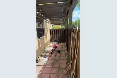 1114 NW 79th Drive, Plantation, FL 33322 - Photo 2