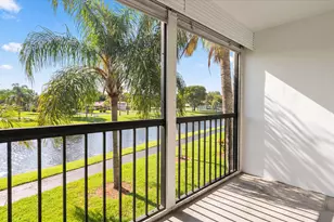1113 Green Pine Blvd, West Palm Beach, FL 33409 - Photo 16