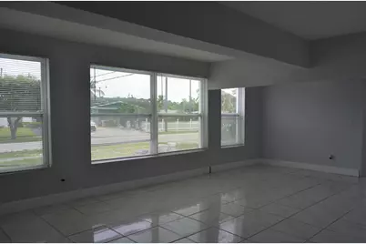 608 NW 20th Court, Pompano Beach, FL 33060 - Photo 10