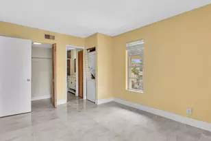 470 NW 20th St, Boca Raton, FL 33431 - Photo 14