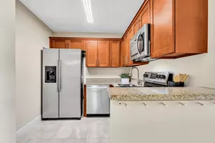 470 NW 20th St, Boca Raton, FL 33431 - Photo 8