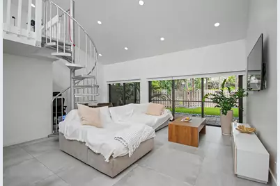 6602 Thornhill Court, Boca Raton, FL 33433 - Photo 12