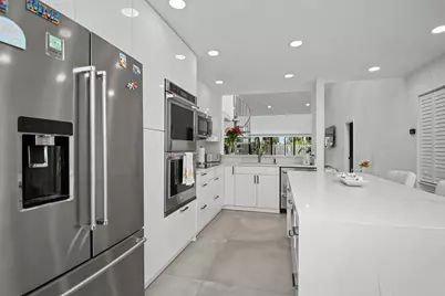 6602 Thornhill Court, Boca Raton, FL 33433 - Photo 6