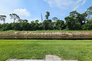 2521 Dudley Dr W, West Palm Beach, FL 33415 - Photo 22