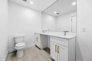 216 NE 23rd Ave, Pompano Beach, FL 33062 - Photo 14