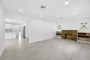 216 NE 23rd Ave, Pompano Beach, FL 33062 - Photo 10