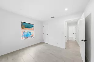 216 NE 23rd Ave, Pompano Beach, FL 33062 - Photo 16