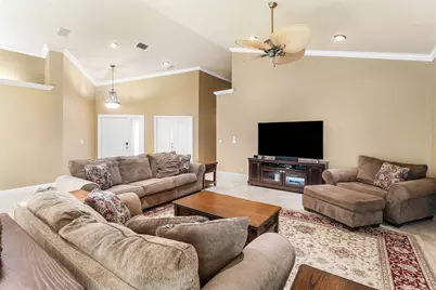 9101 Baybury Lane, West Palm Beach, FL 33411 - Photo 4