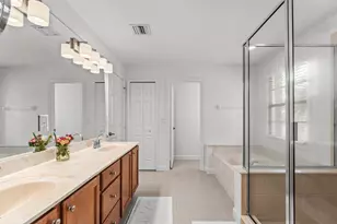 8215 Calterra Dr, Palm Beach Gardens, FL 33418 - Photo 18