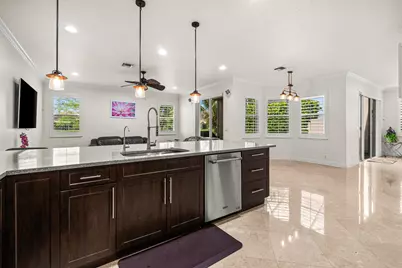 7048 Via Leonardo, Lake Worth, FL 33467 - Photo 8