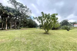 15780 N 99th St Street N, The Acreage, FL 33412 - Photo 16
