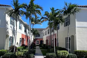726 SW 1st Way, Pompano Beach, FL 33060 - Photo 1