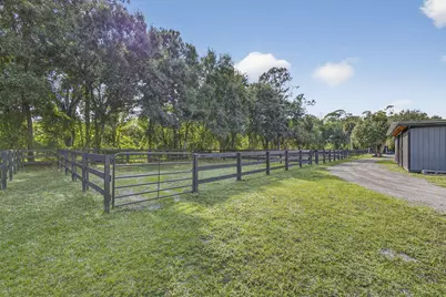 14346 Tripp Road N, Loxahatchee, FL 33470 - Photo 32