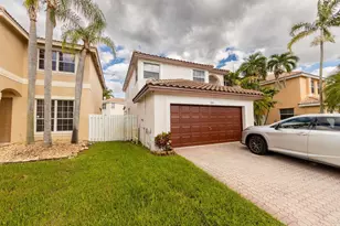 3375 SW 181st Terrace, Miramar, FL 33029 - Photo 4