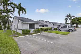 2641 W Gately Dr W, West Palm Beach, FL 33415 - Photo 4