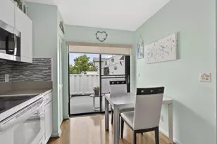 2641 W Gately Dr W, West Palm Beach, FL 33415 - Photo 14