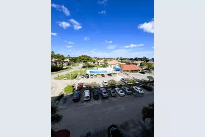 7770 Tahiti Lane #504, Lake Worth, FL 33467 - Photo 4