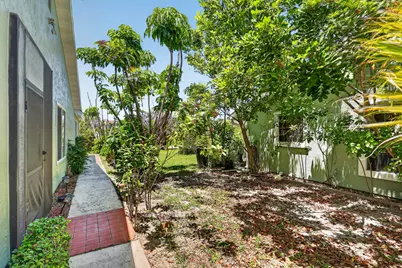 1434 SE Larkwood Circle, Port Saint Lucie, FL 34952 - Photo 6