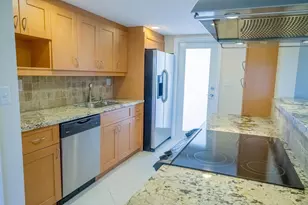 300 E Royal Palm Rd, Boca Raton, FL 33432 - Photo 48