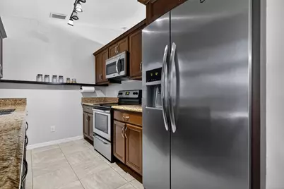 1145 Julia Heights Drive, Lantana, FL 33462 - Photo 8