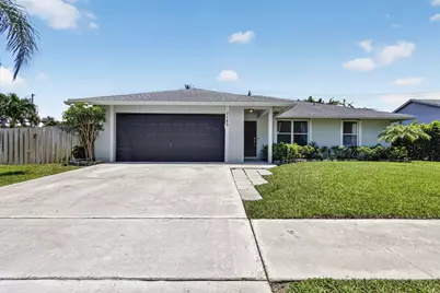 1145 Julia Heights Drive, Lantana, FL 33462 - Photo 2
