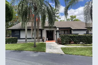 325 Pennington Court, Royal Palm Beach, FL 33411 - Photo 2