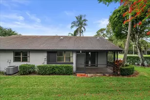 325 Pennington Ct, Royal Palm Beach, FL 33411 - Photo 24