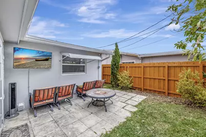 4901 NW 27th Way, Tamarac, FL 33309 - Photo 24