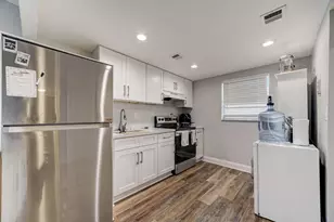 8370 Sands Point Blvd Blvd, Tamarac, FL 33321 - Photo 20