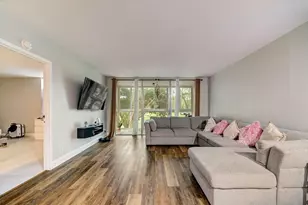 8370 Sands Point Blvd Blvd, Tamarac, FL 33321 - Photo 22