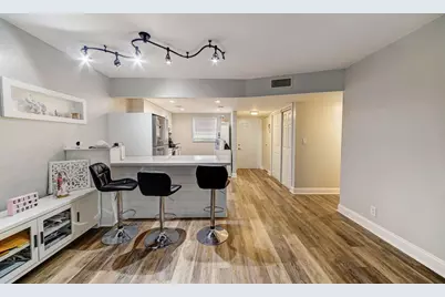8370 Sands Point Boulevard Boulevard #H208, Tamarac, FL 33321 - Photo 16
