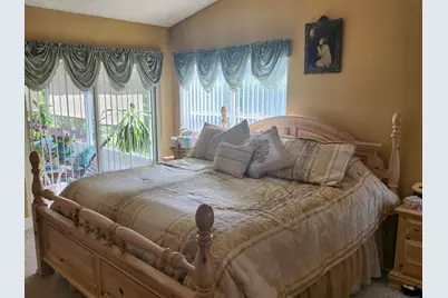 120 NW 189th Avenue NW, Pembroke Pines, FL 33029 - Photo 20
