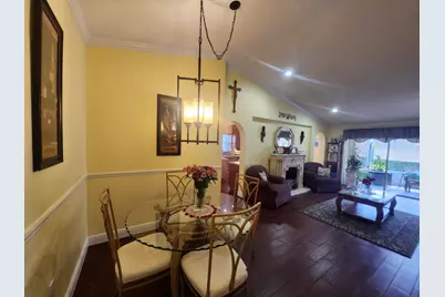 120 NW 189th Avenue NW, Pembroke Pines, FL 33029 - Photo 20