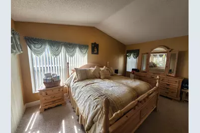 120 NW 189th Avenue NW, Pembroke Pines, FL 33029 - Photo 22