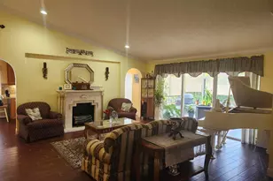 120 NW 189th Ave NW, Pembroke Pines, FL 33029 - Photo 6