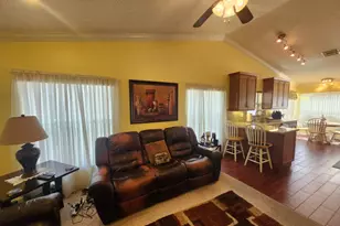 120 NW 189th Ave NW, Pembroke Pines, FL 33029 - Photo 18