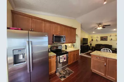 120 NW 189th Avenue NW, Pembroke Pines, FL 33029 - Photo 14