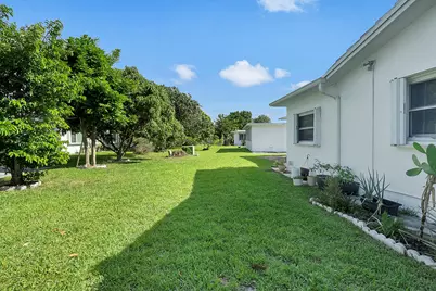 7204 NW 71st Avenue, Tamarac, FL 33321 - Photo 38