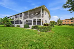 132 Cambridge F, West Palm Beach, FL 33417 - Photo 22