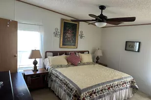 526 Hemingway Terrace, Fort Pierce, FL 34982 - Photo 8