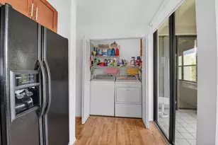 7460 La Paz Blvd, Boca Raton, FL 33433 - Photo 16