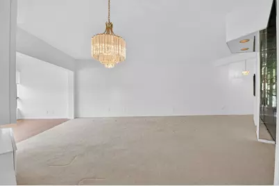 7460 La Paz Boulevard #306, Boca Raton, FL 33433 - Photo 8