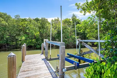 359 E Ocean Avenue, Lantana, FL 33462 - Photo 14